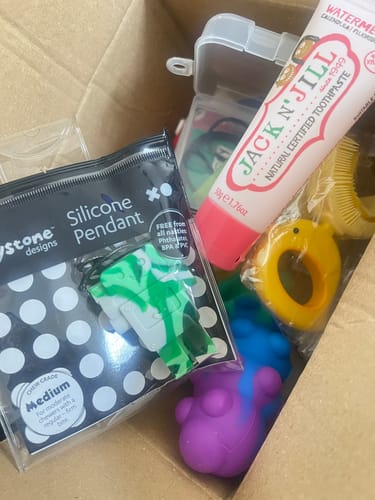 Customer photo review of Chick U-Shaped Sensory Toothbrush with Replacement Head