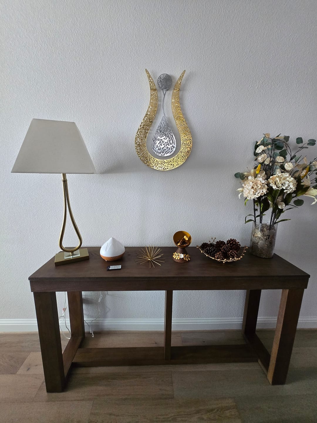 Customer photo review of Tulip Shaped Design Shiny Metal Ayatul Kursi Islamic Wall Art