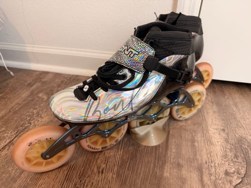 Customer photo review of Eclipse 195mm Inline Skate Boot