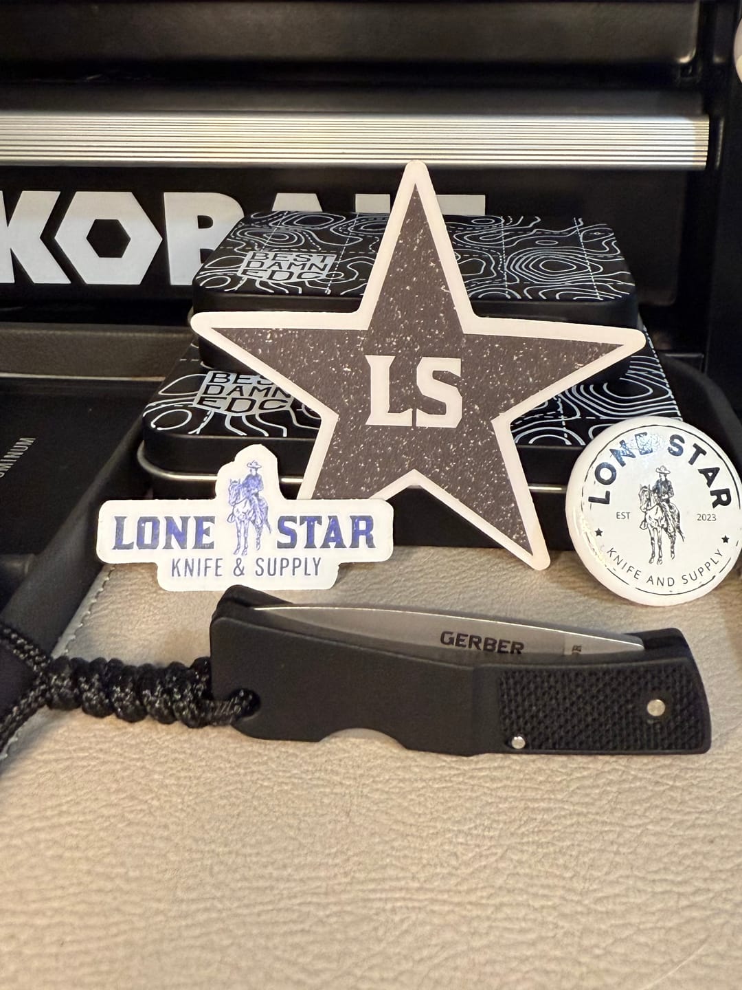 Customer photo review of Lone Star Knife Lanyard – Handmade Utility & Style
