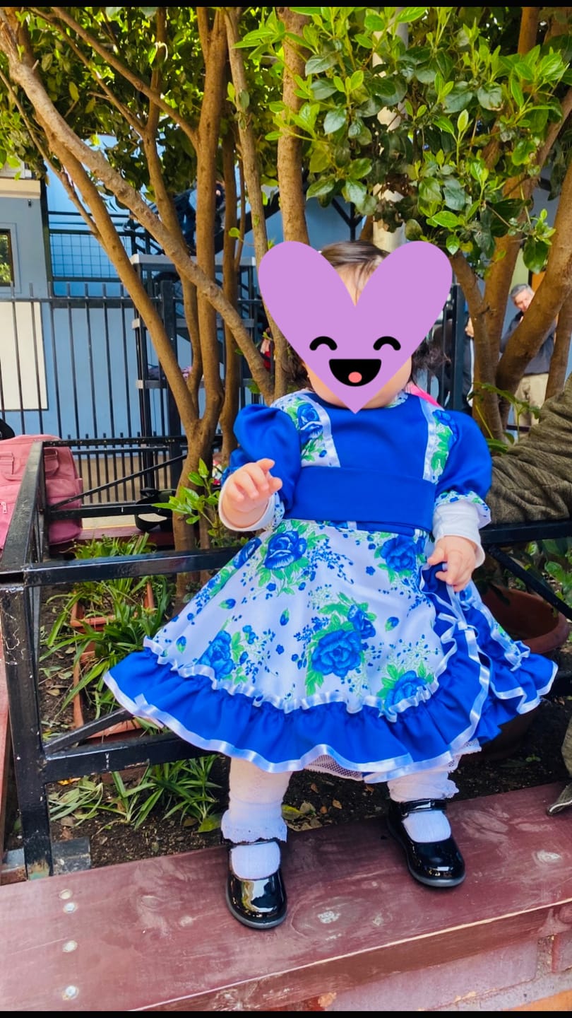 Customer photo review of Vestido Huasita Eloisa