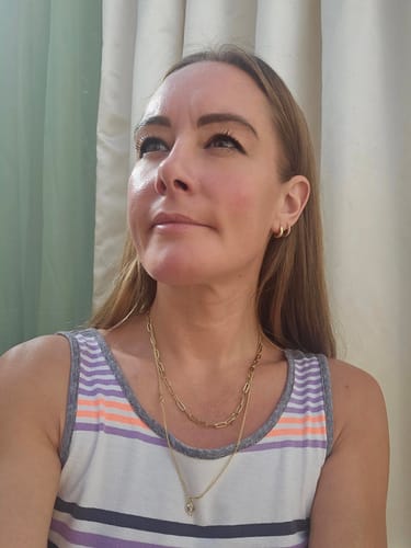 Customer photo review of Paperclip Necklace