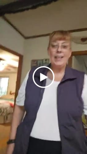 Customer video review of Carefree Lightweight Long Vest