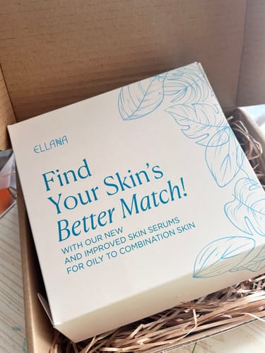 Customer photo review of Stay Fresh Moisturizer Controls Oil and Brightens