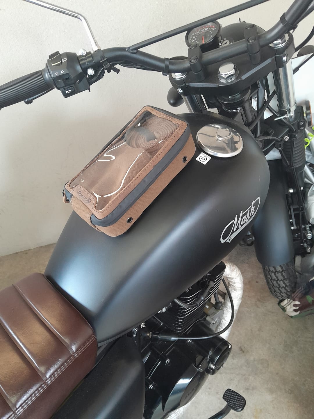 Customer photo review of navigator