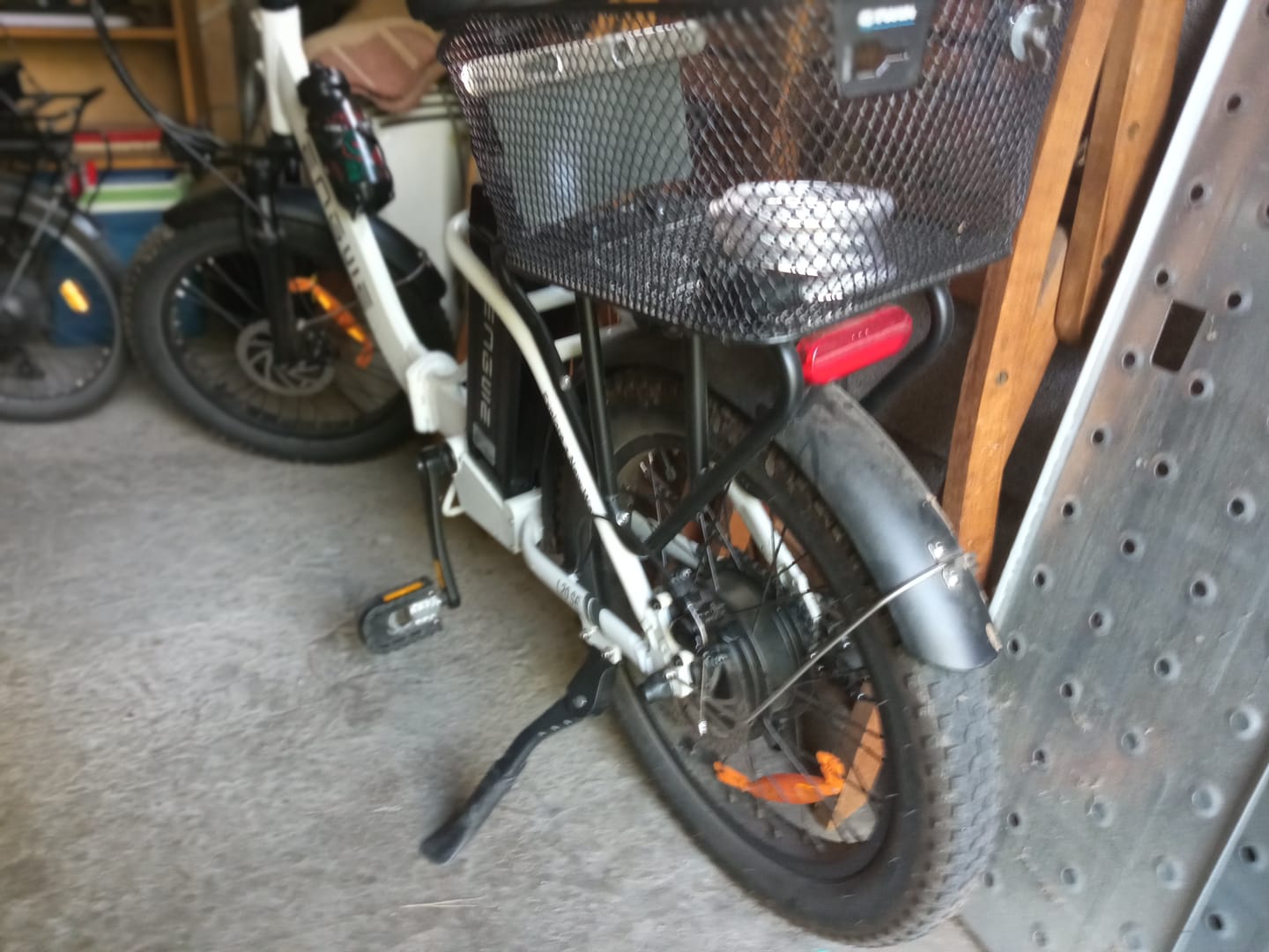 Customer photo review of Engwe L20 SE Electric Bike Brake pads