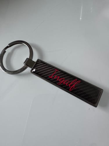 Customer photo review of Metall Schlüsselanhänger personalisiert mit Name, Text, Spruch und Foto