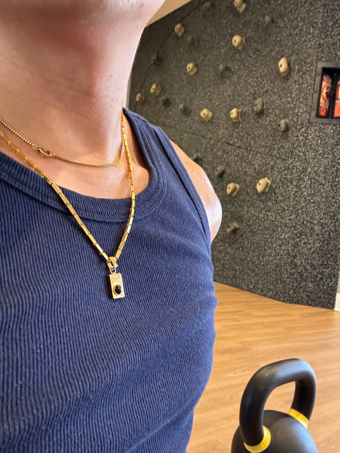 Customer photo review of Soluna Onyx Pendant