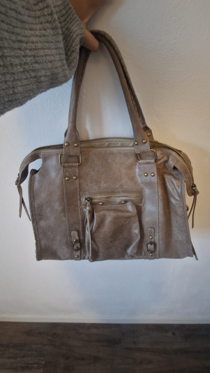 Customer photo review of It girl bag teddy brown