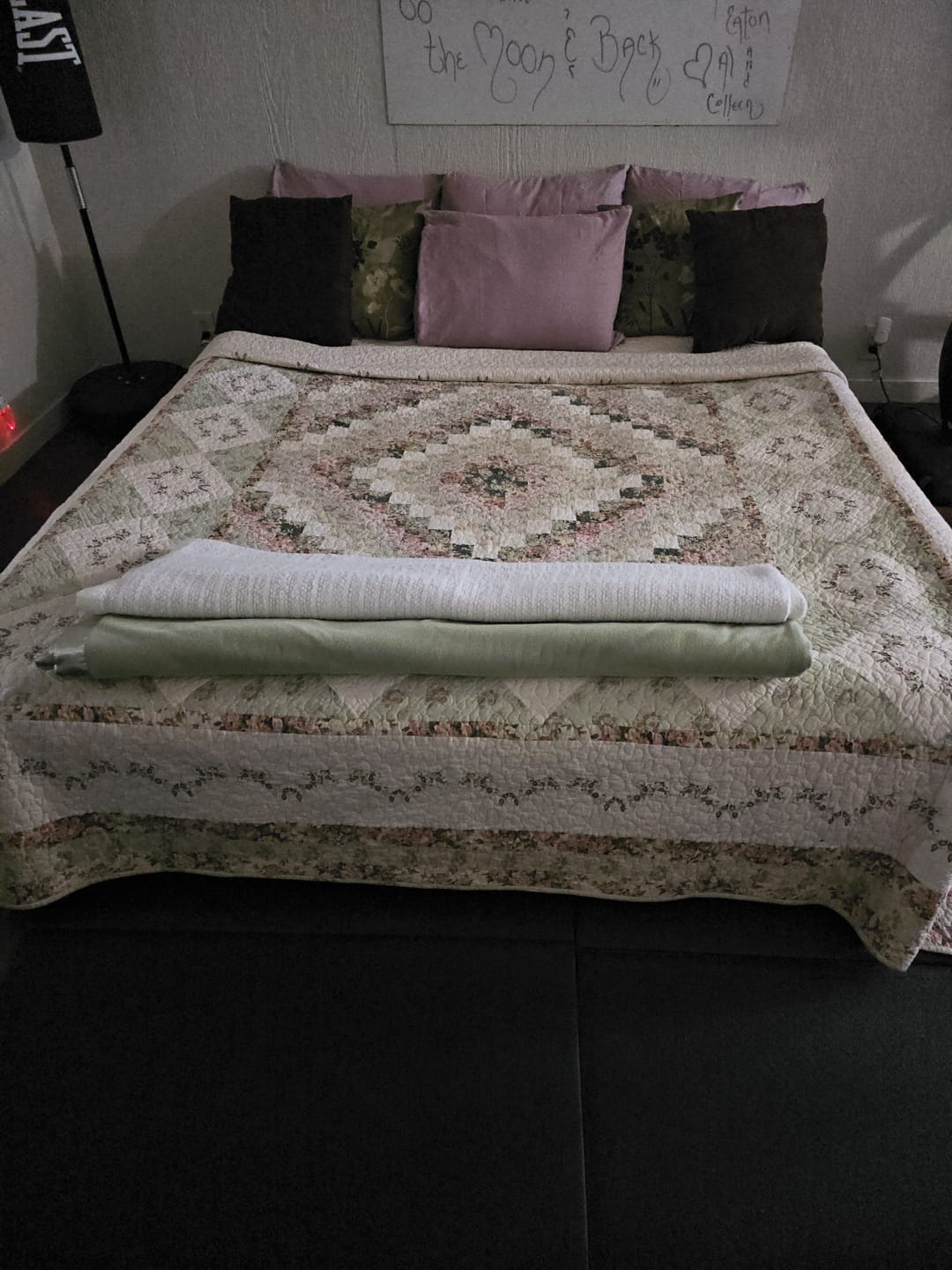 Customer photo review of King Koil Luxury Air Mattress with High Speed Built-in Pump