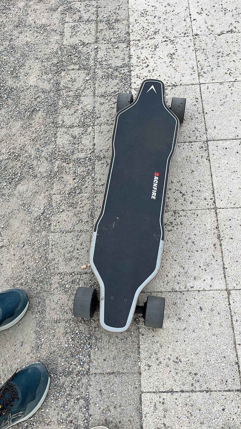 Customer photo review of Backfire G2 Black & G2Z Electric Skateboard with R5s Remote