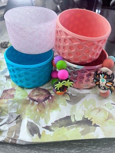 Customer photo review of Feathered Skull Handle Bracelet - Tumbler Handle Charm