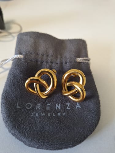 Customer photo review of Par Arete Corazon Nudo