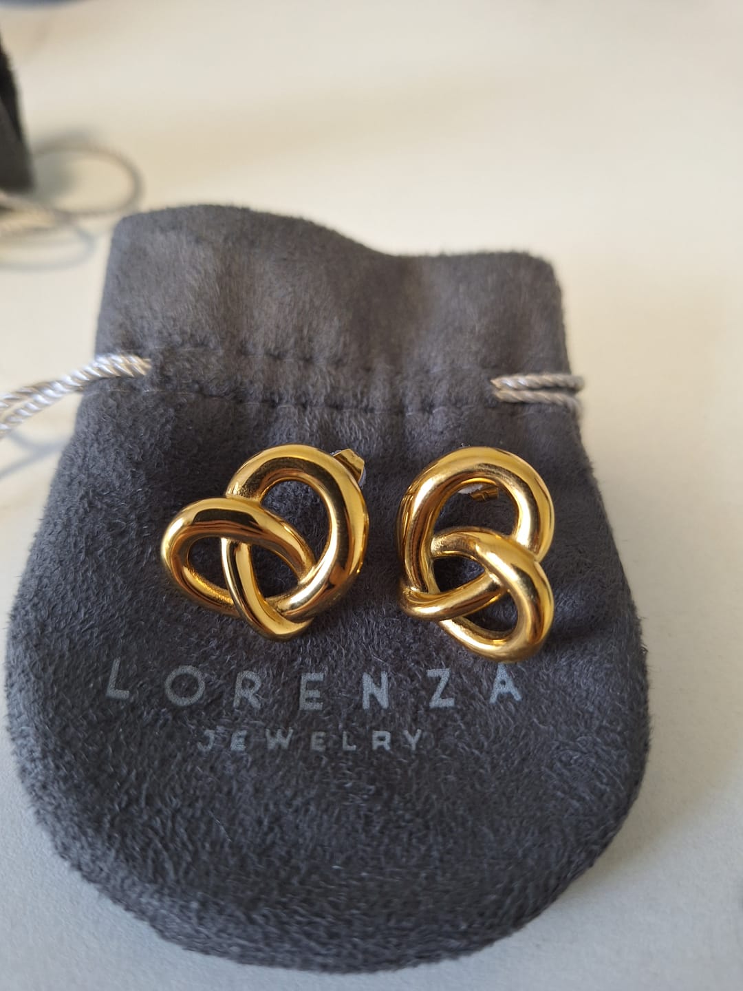 Customer photo review of Par Arete Corazon Nudo
