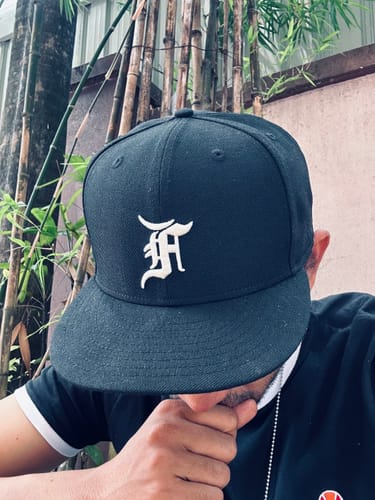 Customer photo review of 59FIFTY Fear of God x MLB Chicago White Sox Black Fitted