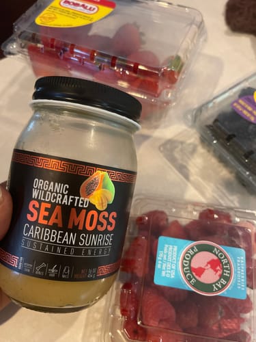 Customer photo review of Caribbean Sunrise Sea Moss Gel