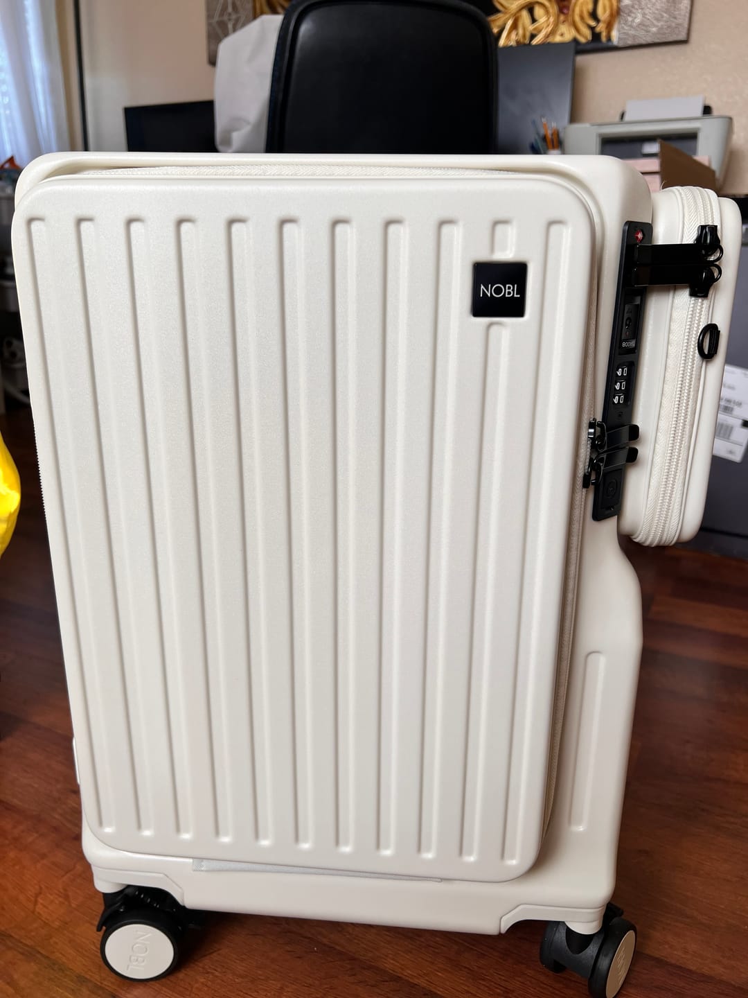 Customer photo review of Carry-On: Duo-Carry