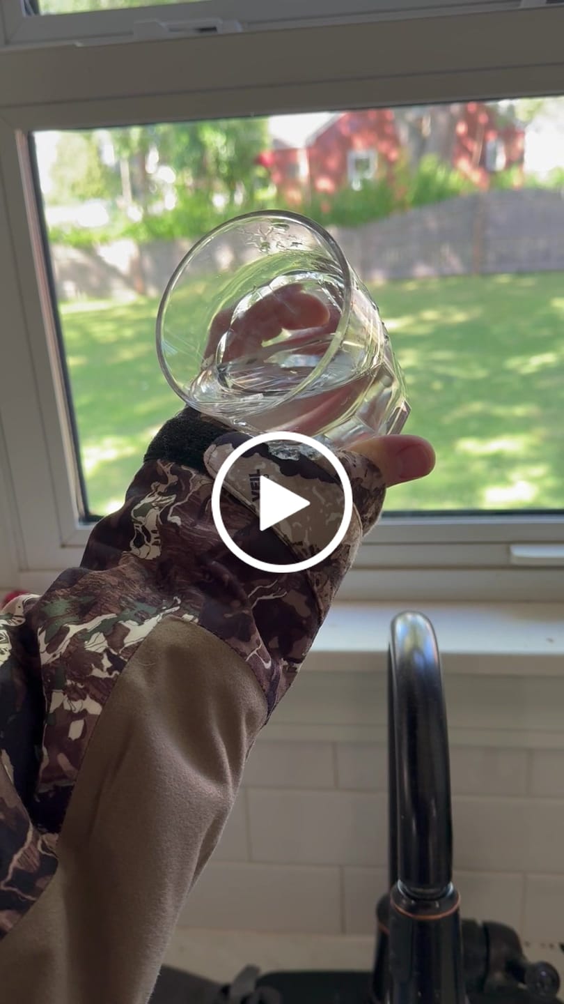 Customer video review of Altus Whitetail Ultra Silent Hunting Suit Men's Water Resistant Hunting Clothes