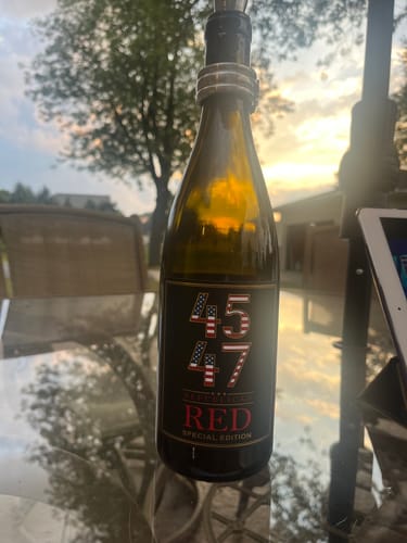 Customer photo review of '45-47' Pinot Noir