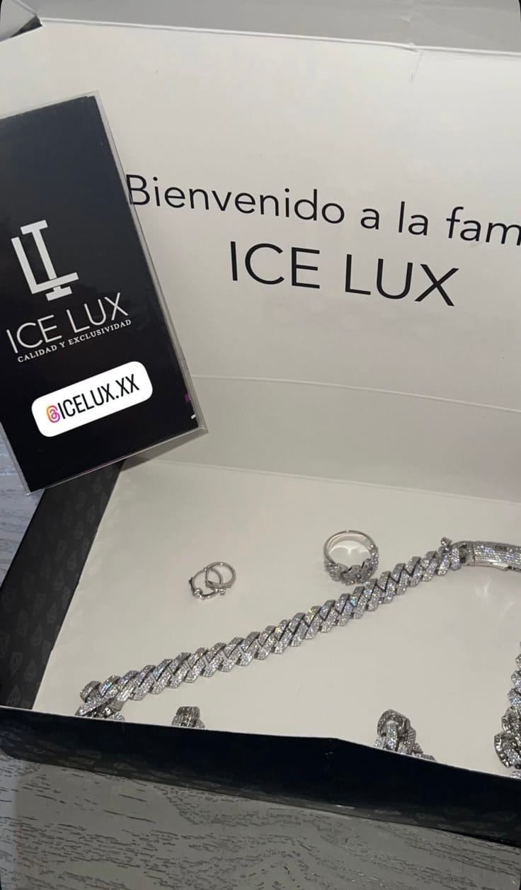 Customer photo review of Cadena monaco cubano