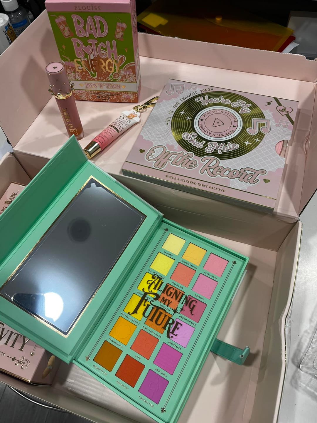 Customer photo review of P. Louise Aligning My Future Pastel Eyeshadow Palette