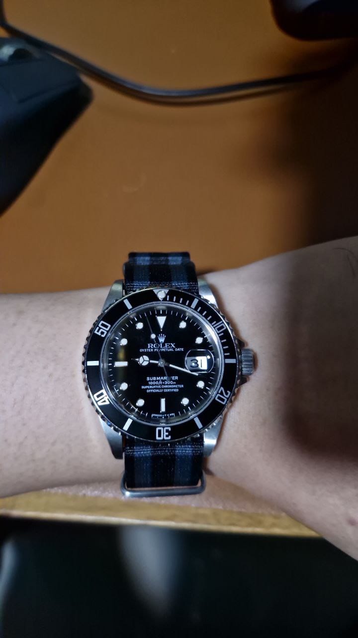 Customer photo review of Heat-Welded Plain Color Variant Mafia Strap 18, 20mm