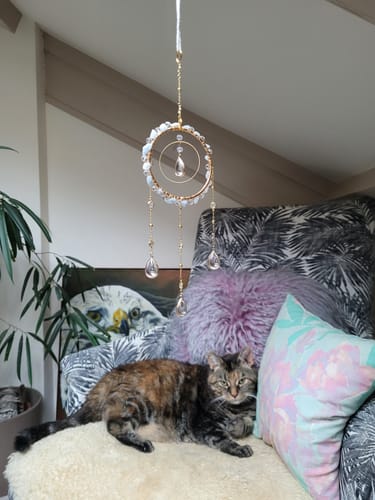 Customer photo review of Suncatcher Base - Gold Chain Tails