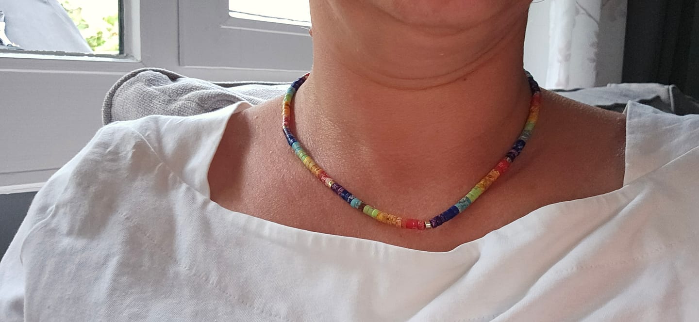 Customer photo review of 7 Chakren Halskette aus Jaspis
