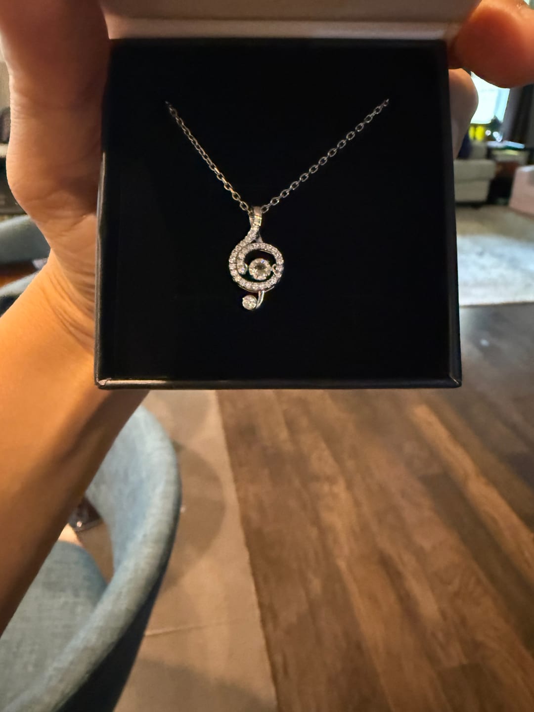 Customer photo review of Jolene 18k White Gold Plated G-Clef Dancing Pendant Necklace with Swarovski Crystals