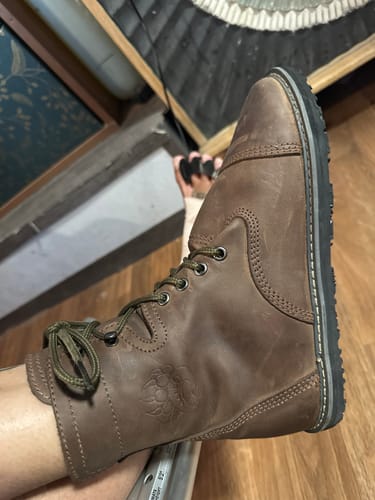 Customer photo review of Bearly Used Footwear