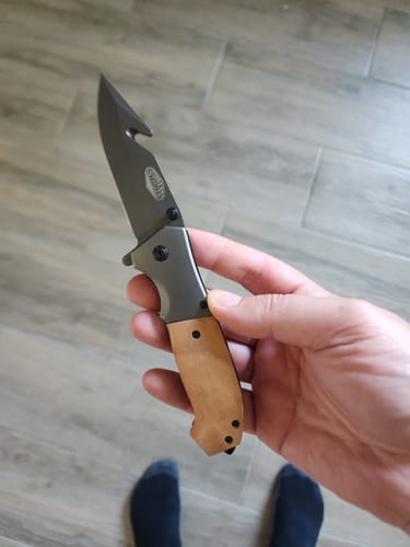 Customer photo review of HOLY GRAIL™ POCKET KNIFE