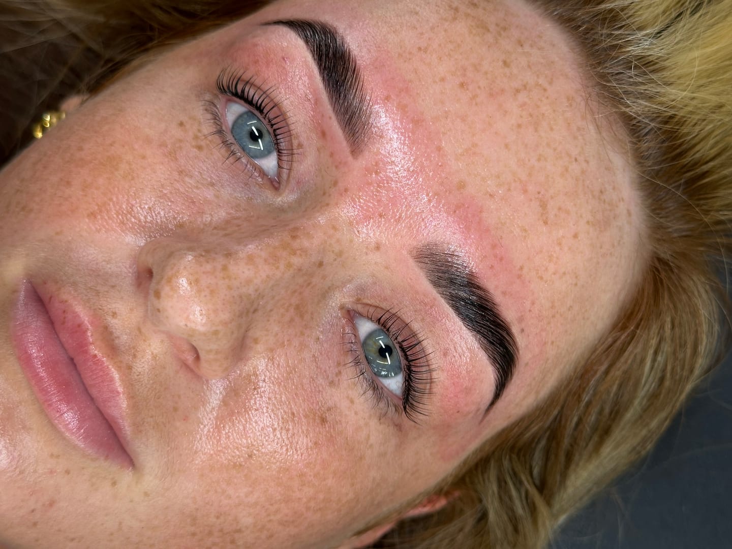 Customer photo review of Deluxe Lash & Brow Balm