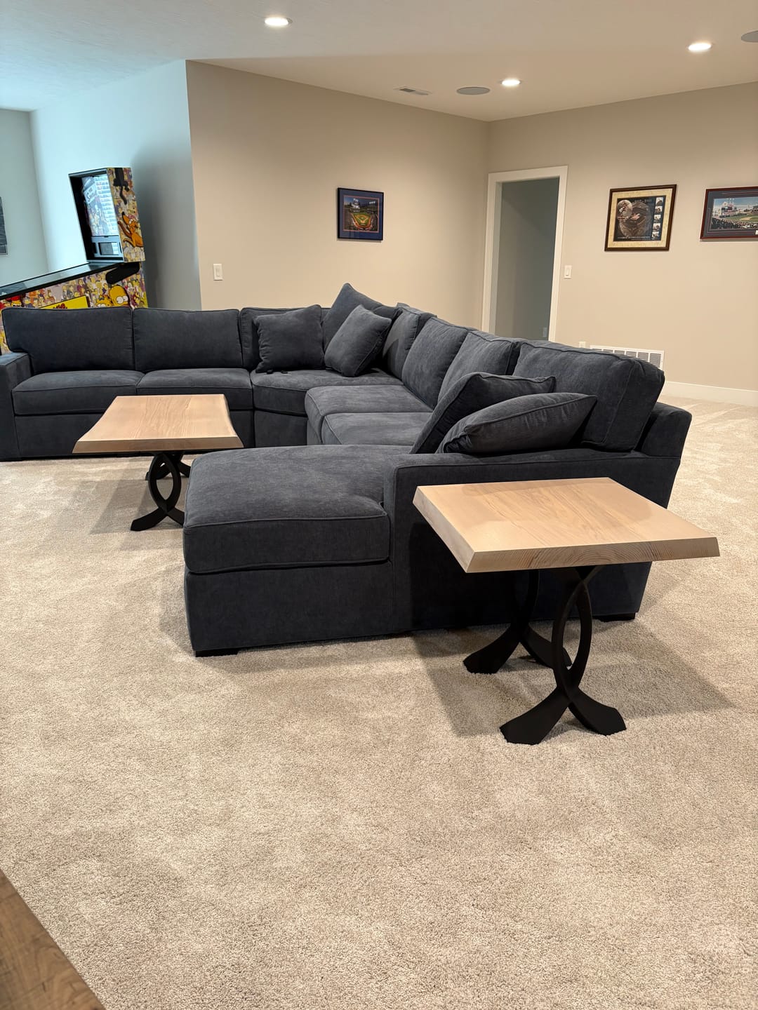 Customer photo review of End Table Legs 219 Curva 20H Mid-Century Modern Style