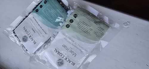 Customer photo review of Hard Wax Sample Size Bag