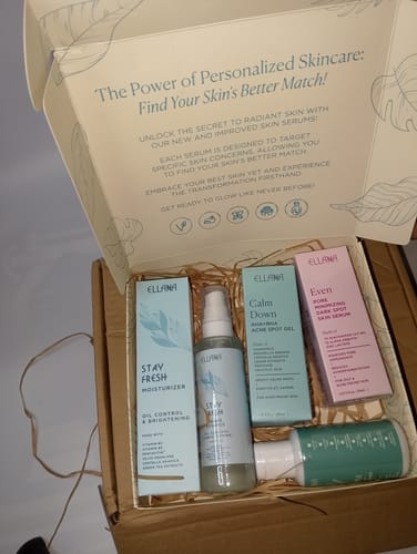 Customer photo review of Stay Fresh Moisturizer Controls Oil and Brightens