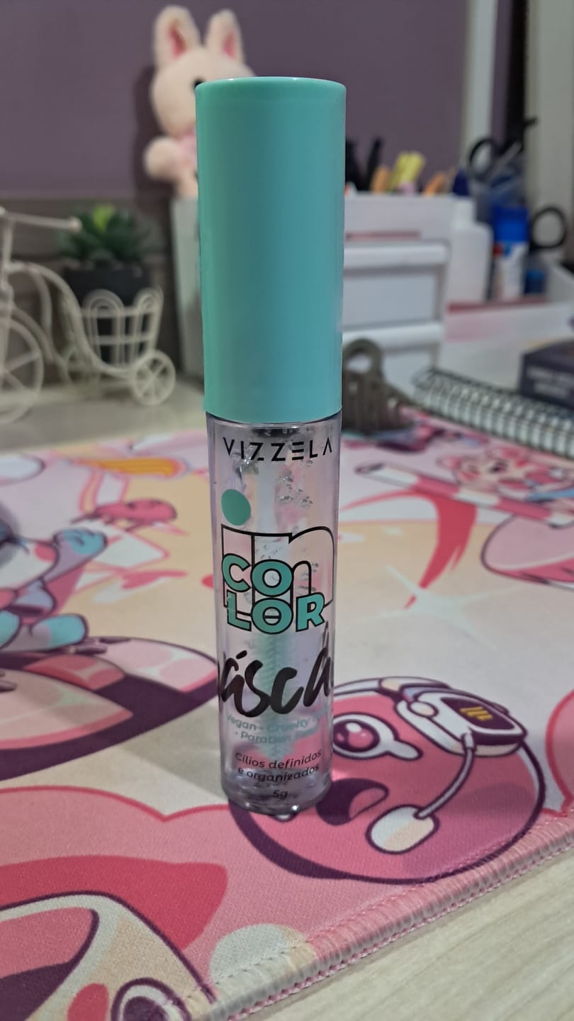 Customer photo review of Máscara Para Cílios Incolor Vizzela