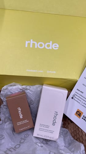 Customer photo review of pocket blush - disponível em Portugal