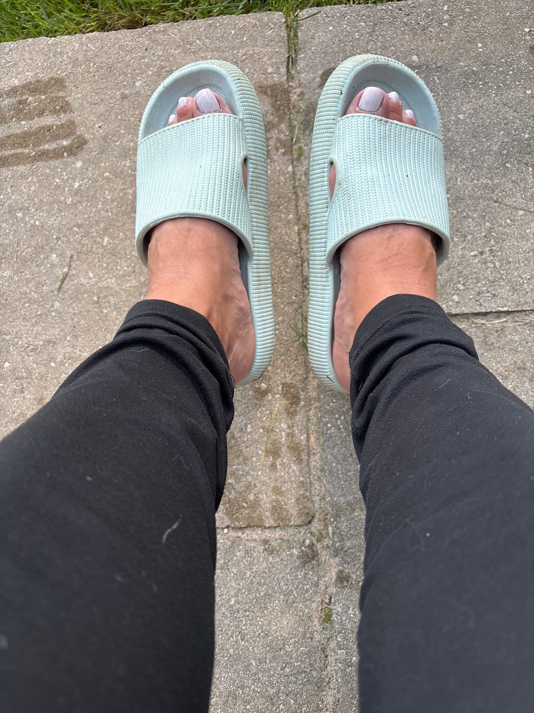 Customer photo review of Cushion Slides with Fur - Cloud Slides
