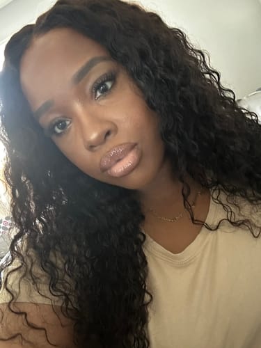 Customer photo review of CurlyMe Pre-cut 9x6 Lace M-cap Wear Go Glueless Mini Knots Water Wave Hair HD Lace Front Wig Pre-plucked