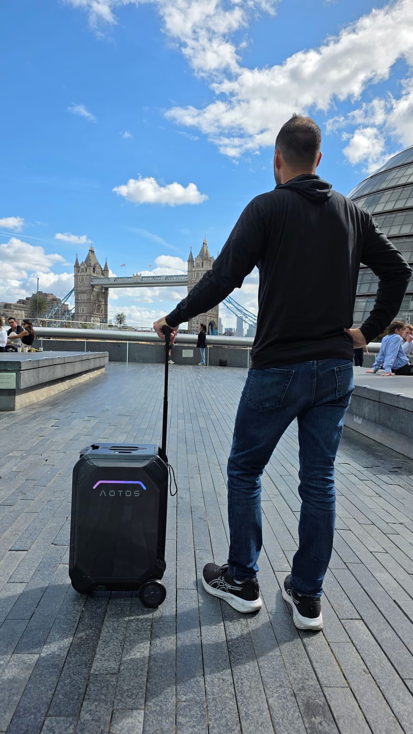 Customer photo review of AOTOS L2