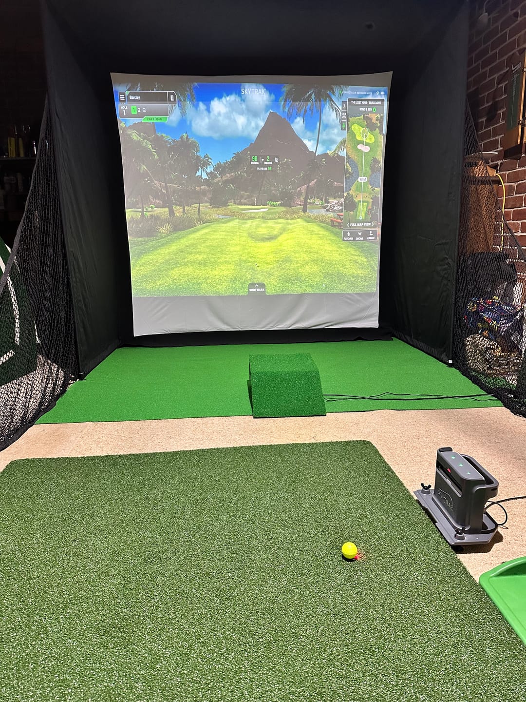 Customer photo review of BYO Launch Monitor Enclosure Simulator Package - Home Golfing Revolution