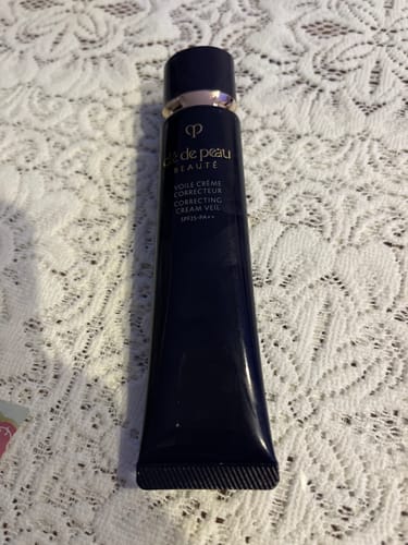 Customer photo review of 資生堂 肌膚之鑰 光采無瑕妝前凝霜 VOILE CRÈME CORRECTEUR N 40g