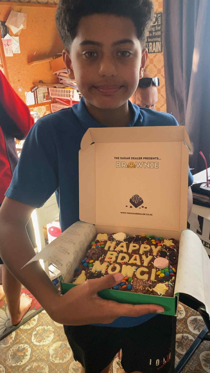 Customer photo review of Custom message birthday brownie