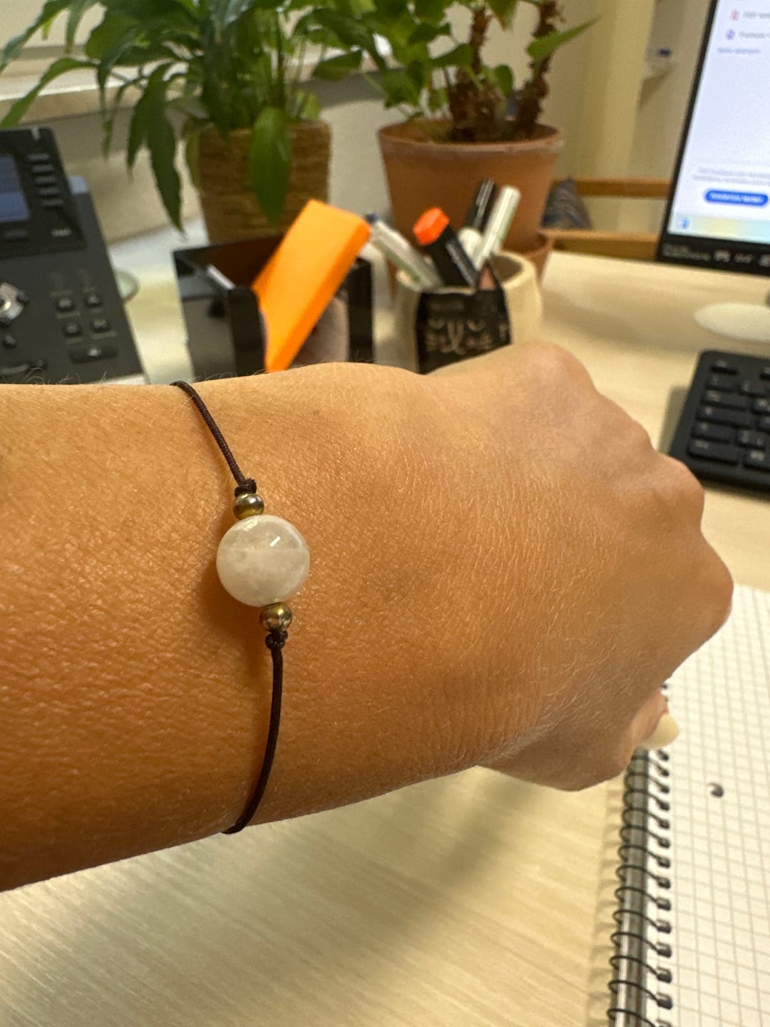 Customer photo review of Mondstein Armband - Naturband