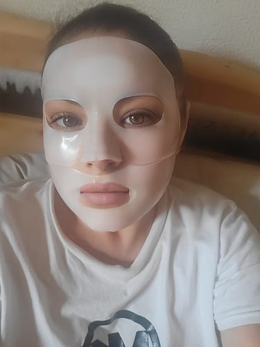 Customer photo review of Bio-Kollagen Gesichtsmaske