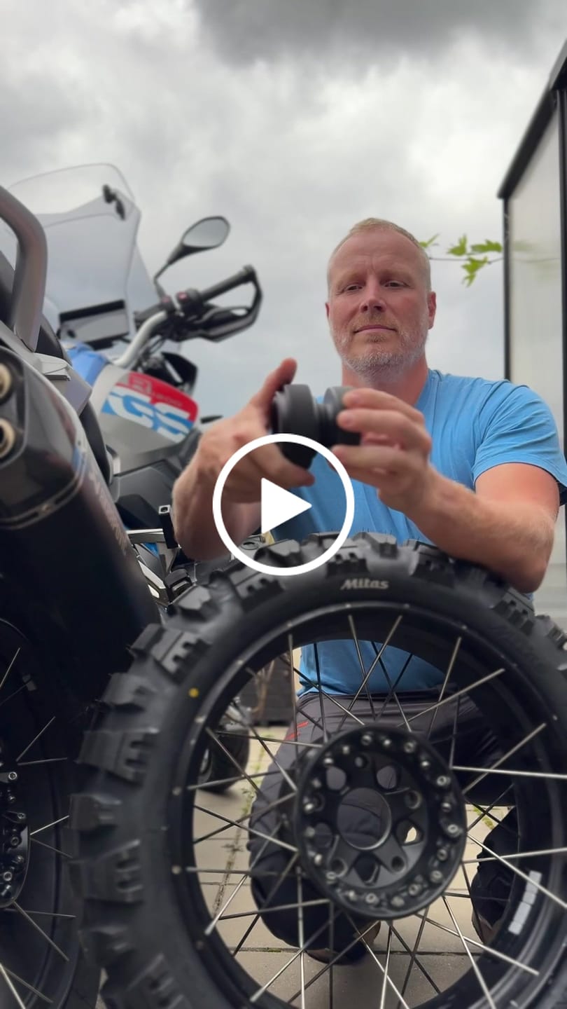 Customer video review of BMW Shaft Drive Type Adapter for Rabaconda Street