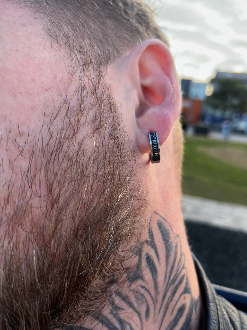 Customer photo review of SIGNS HOOPS.