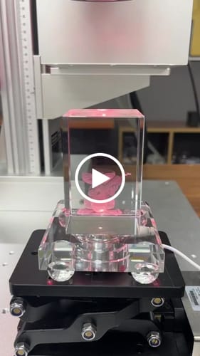Customer video review of Cloudray UV-P Pro Series 5-in-1 5W 10W 15W UV Laser Water-Cooled Autofocus 3D, 2.5D, Inner & Surface Engraver compatible with Lightburn
