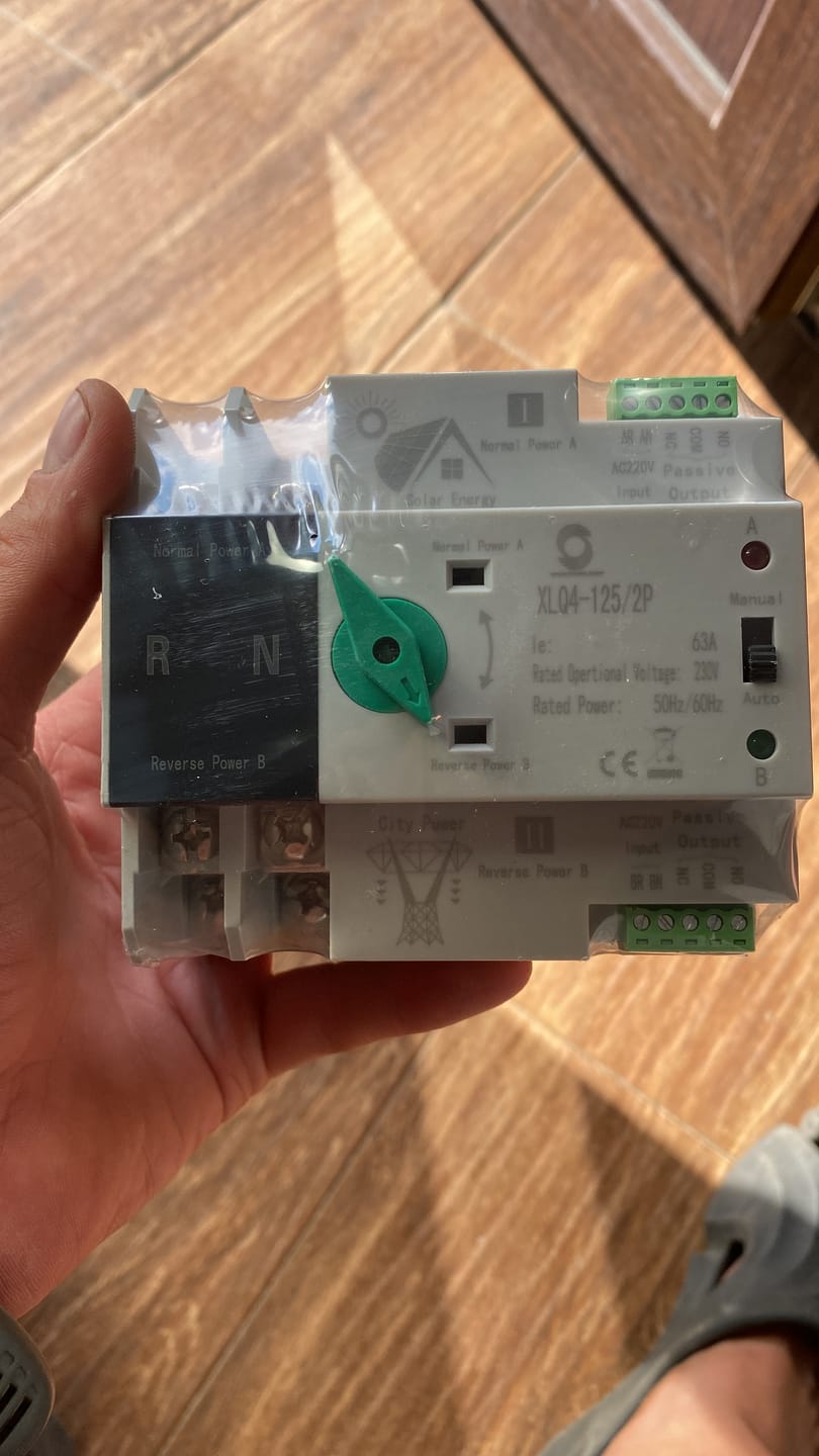 Customer photo review of Comutator de transfer automat monofazat pentru panouri fotovoltaice 230V 63A ATS