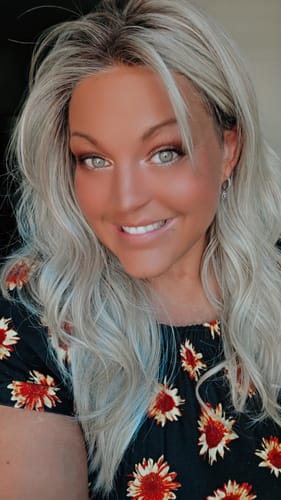 Customer photo review of Amelia